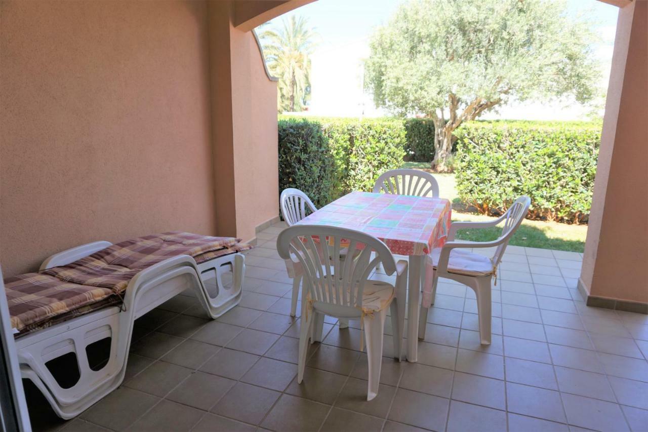 Adelfas Appartement *